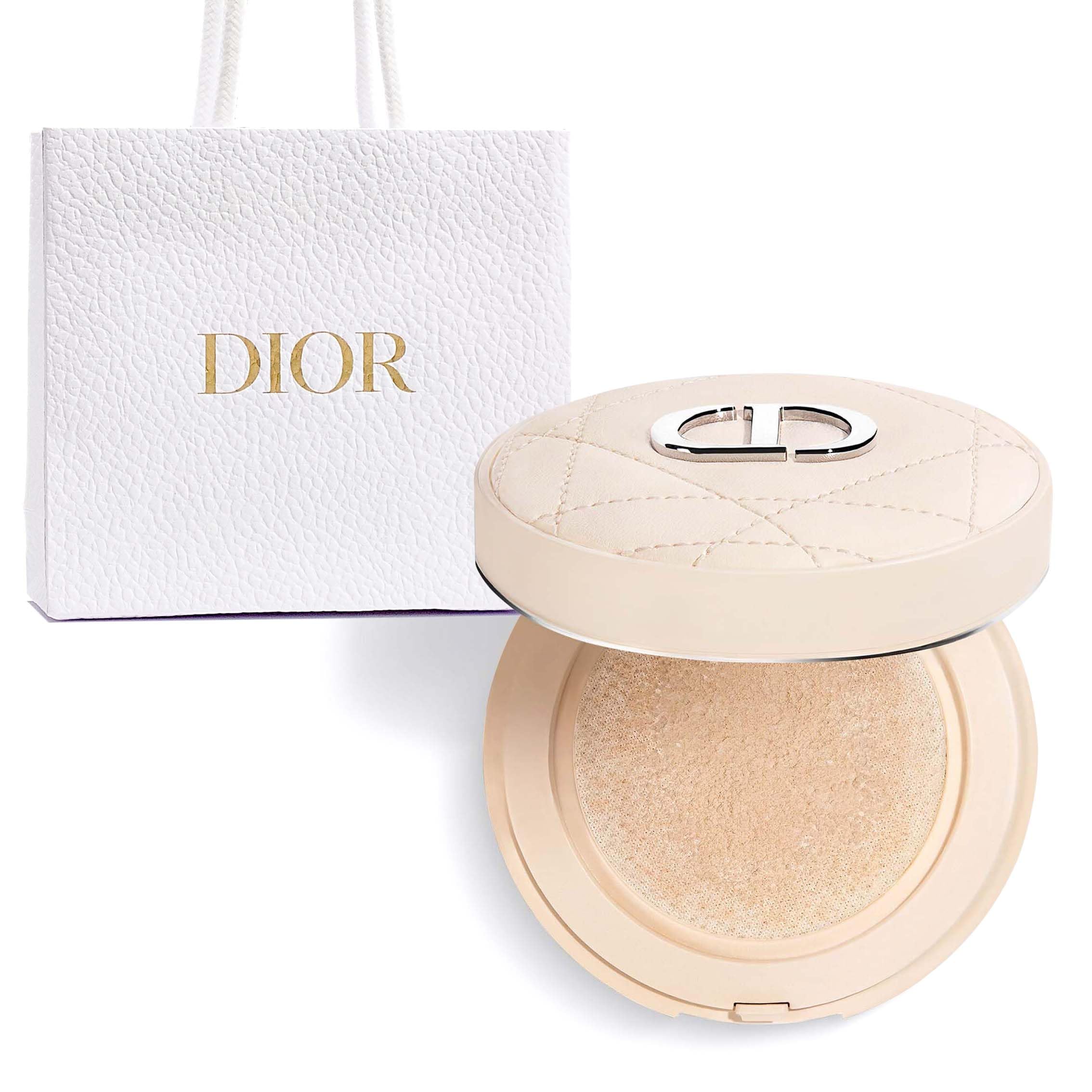 Amazon | 【国内正規品】DIOR ディオールスキン フォーエヴァー