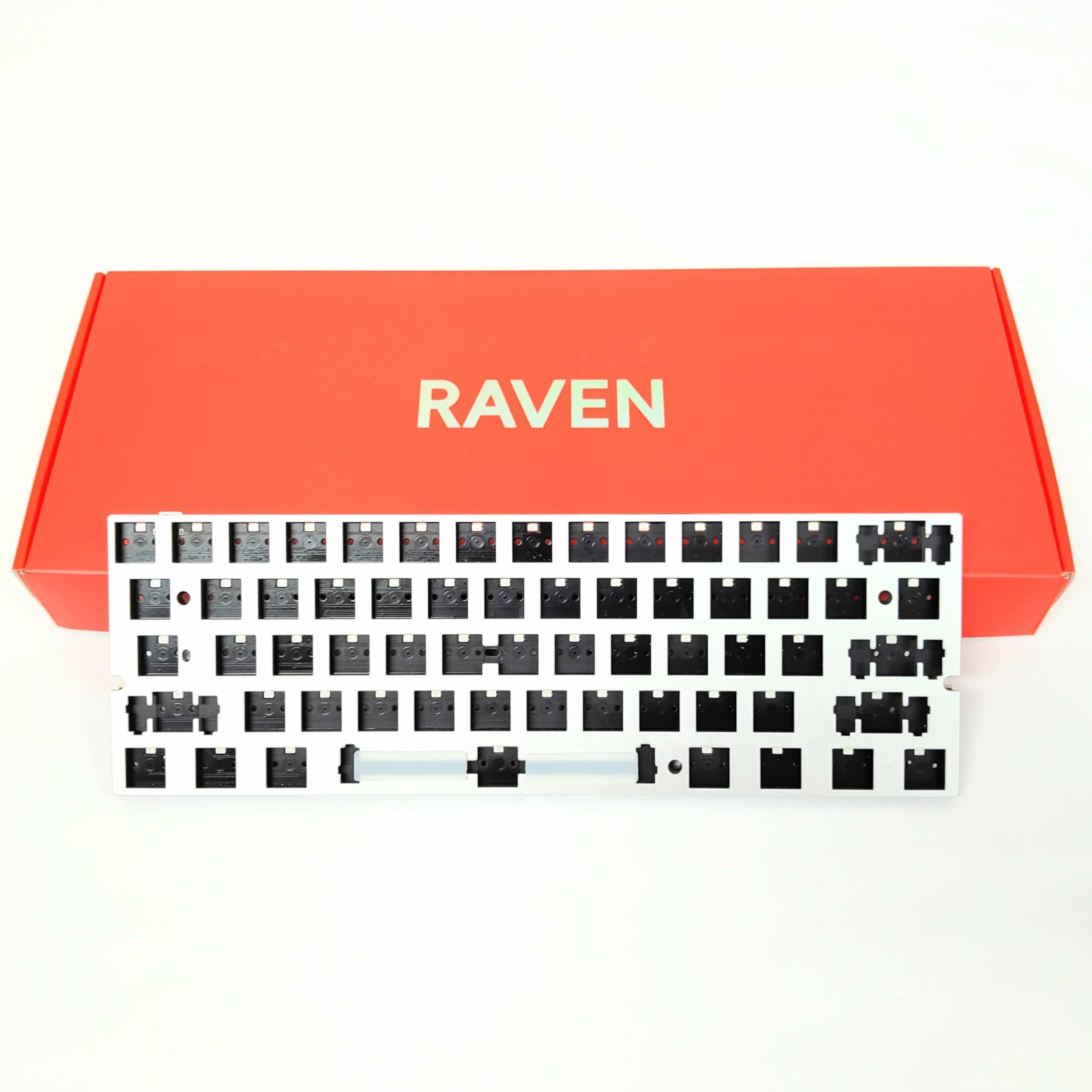Amazon | RAVEN61 HE RGB ホールエフェクトキーボード基板 磁気