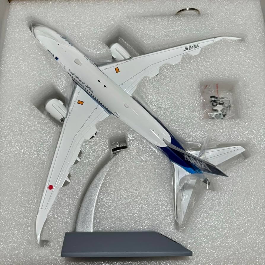 Amazon.co.jp: JFox 全日空 ANA B787-8 JA840A : おもちゃ