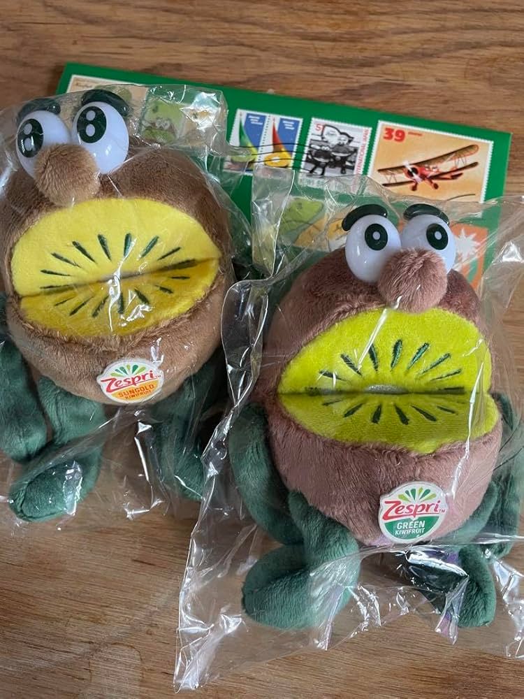 Amazon.co.jp: ゼスプリ キウイブラザーズ 小 ぬいぐるみ 当選品