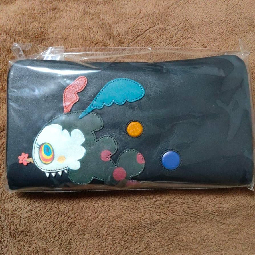 未開封レア品！ べべ逃走中 本革製財布 リニューアル版 まどマギ