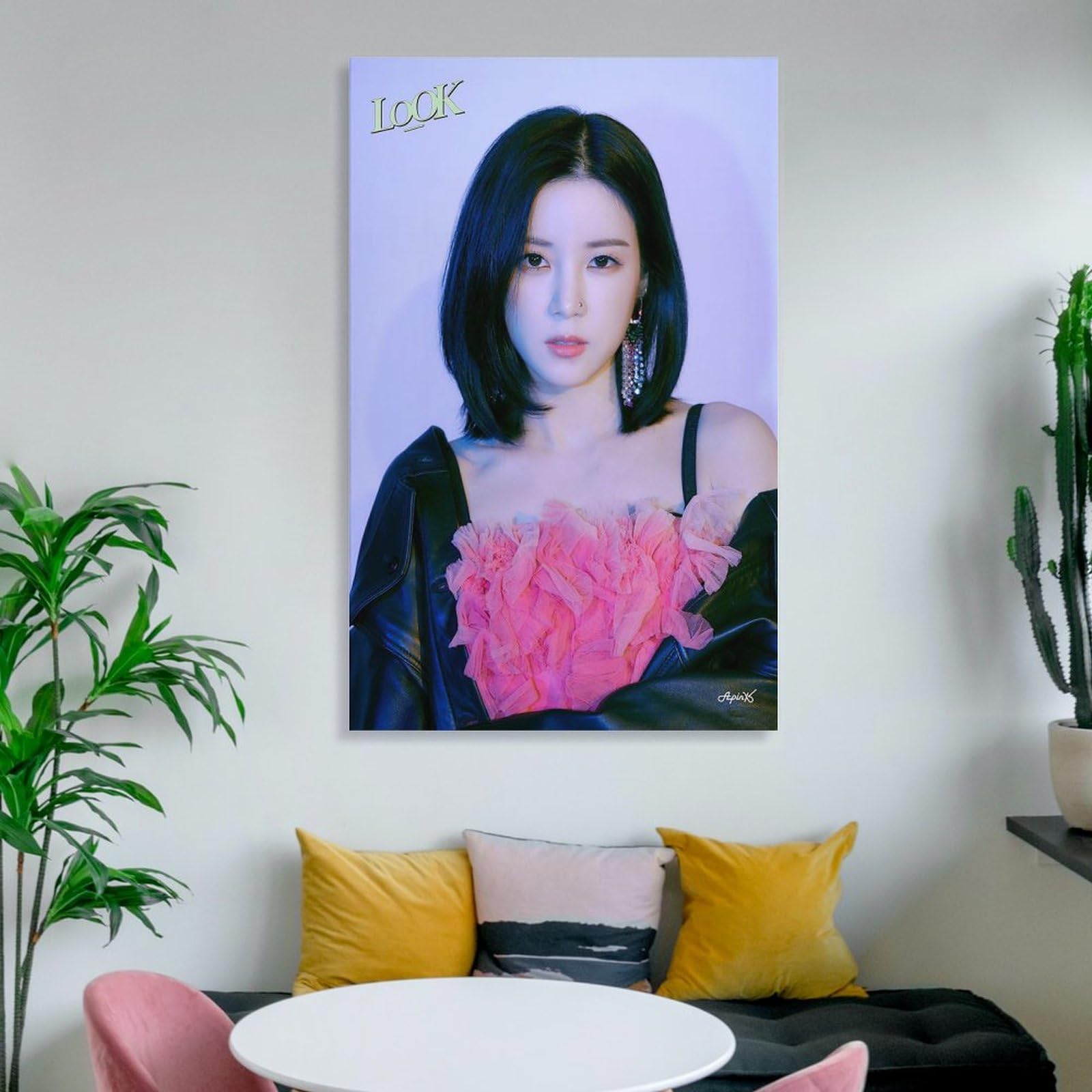 Amazon.co.jp: Chorong パク・チョロン Apink Kpop エーピンク Look