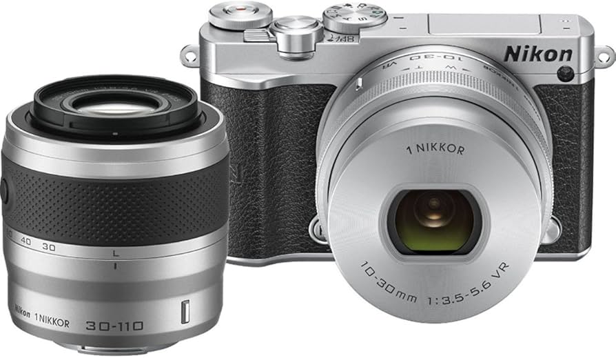 Amazon.com : Nikon 1 J5 Mirrorless Digital Camera w/ 10-30mm PD