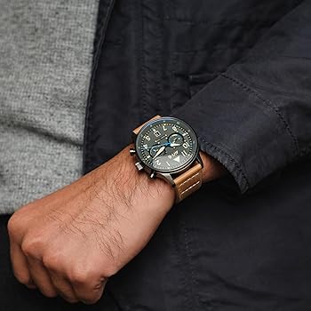 Amazon.com: AVI-8 Mens 43.5mm Hawker Hurricane Carey Dual Time