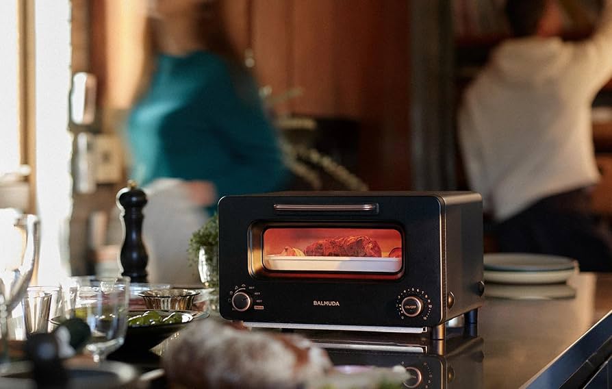 Amazon.com: BALMUDA The Toaster Pro | Steam Oven Toaster | Compact