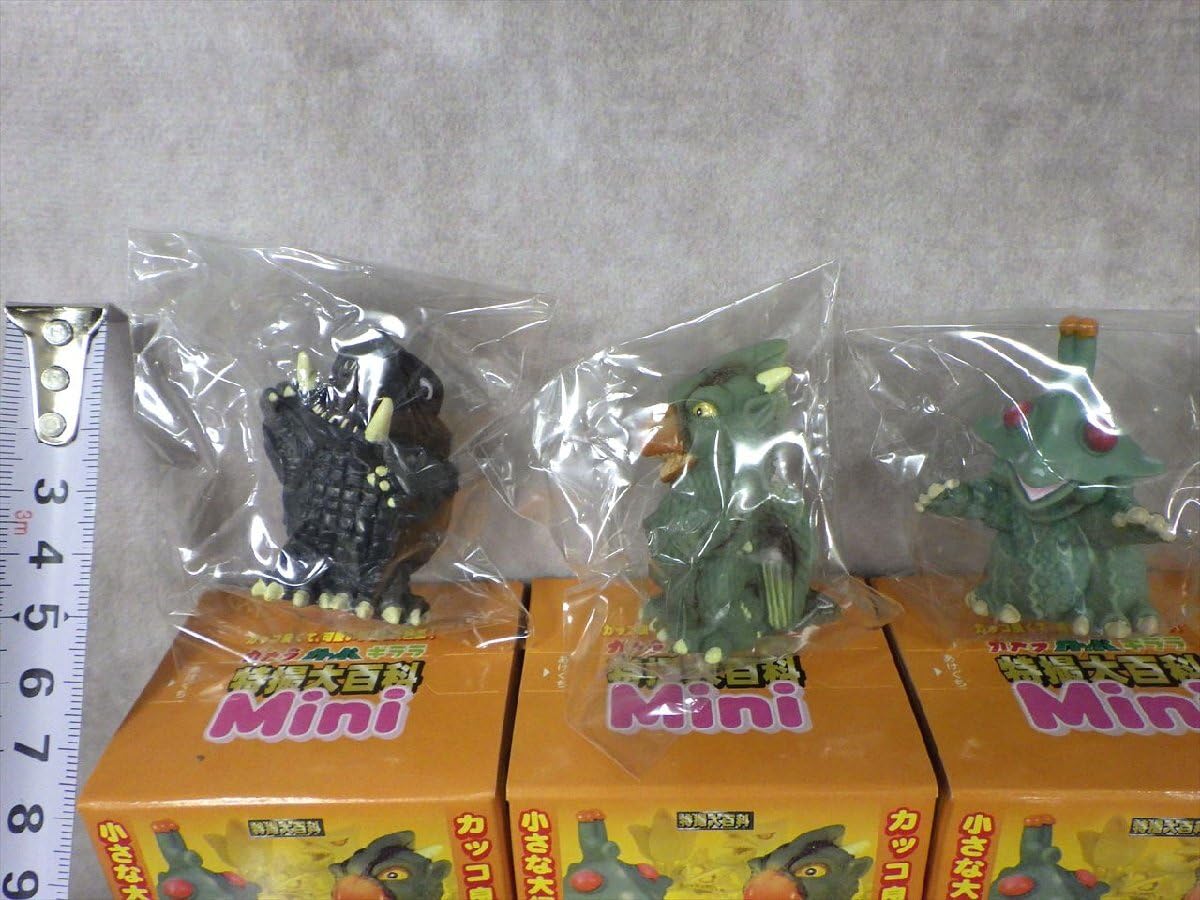 Amazon | h55 ノーマル全15種コンプ 特撮大百科 Mini イワクラ ソフビ