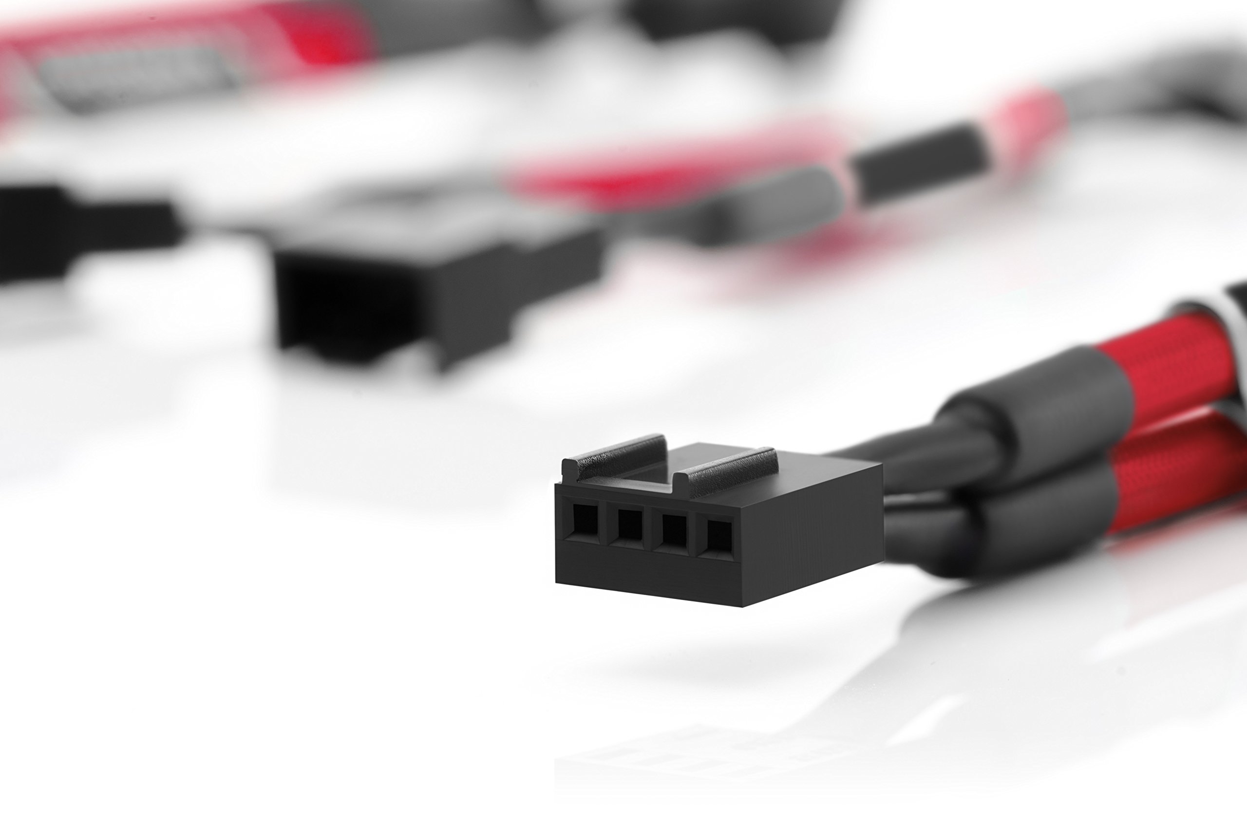 Amazon | Noctua NA-SYC1 chromax.red, 4ピン Yケーブル PC ファン用