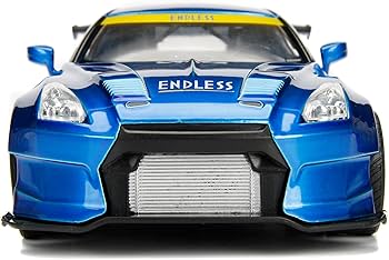 Amazon.com: Jada Toys JDM Tuners 1:24 2009 Nissan GT-R R35 Ben
