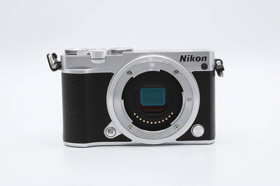 Amazon.com : Nikon 1 J5 Mirrorless Digital Camera (Silver Body