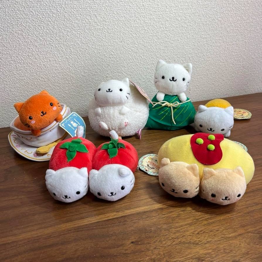 Amazon.co.jp: サンエックス にゃんにゃんにゃんこ ぬいぐるみ : おもちゃ