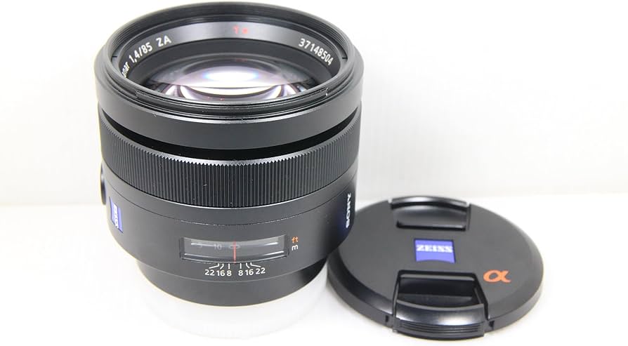 Amazon.com : SONY Planar T * 85mm F1.4 ZA SAL85F14Z