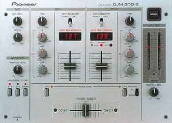 71uReeN3NJL._AC_UF350,