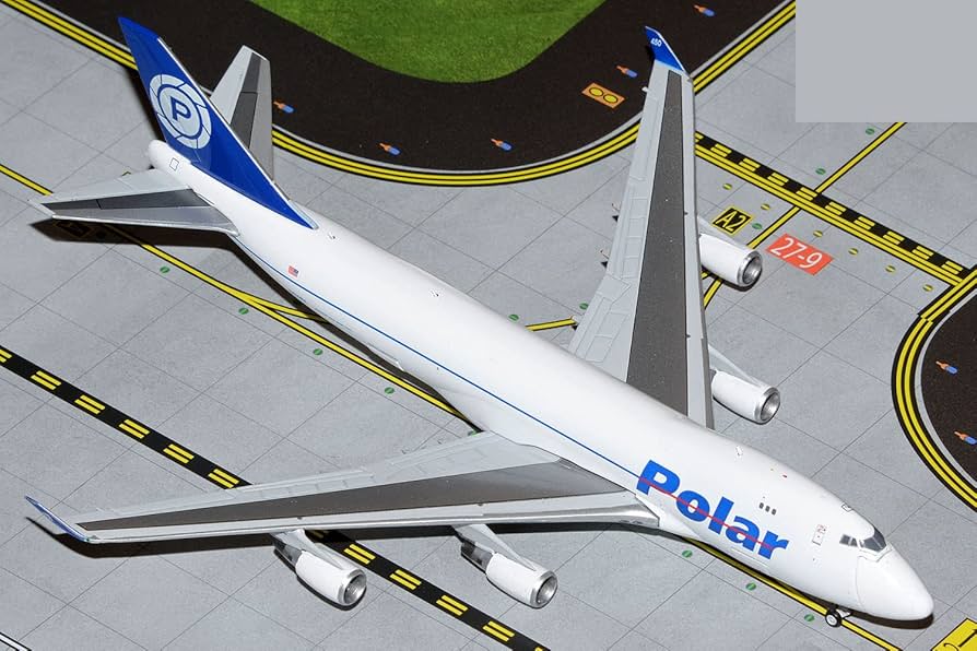 Amazon.com: GeminiJets GJPAC2013 Polar Air Cargo Boeing 747-400F
