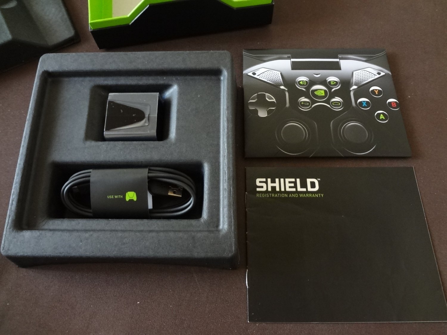 Amazon.co.jp: NVIDIA SHIELD Portable (輸入版) : パソコン・周辺機器