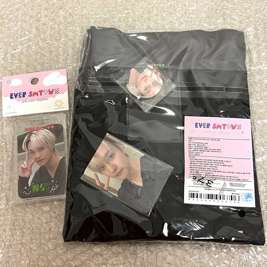 Amazon.co.jp: WayV エバーランド ヤンヤン バッグ トレカ ホビー