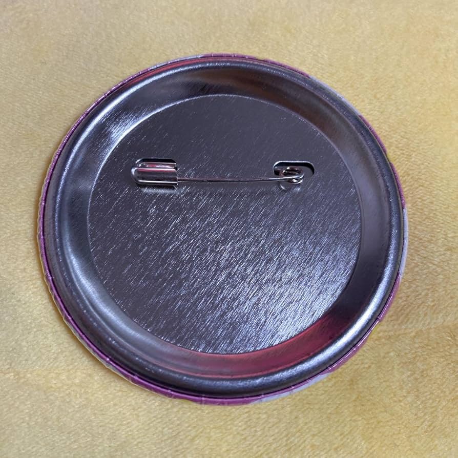 Amazon.co.jp: 賭ケグルイ 原作絵 夢見弖ユメミ 缶バッジ 公式品