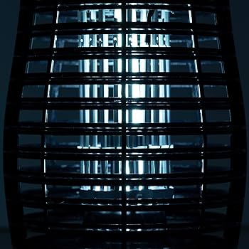 Amazon | NICOH（ニコー） 屋外用 電撃殺虫器 NCS-15WP 防雨型だから