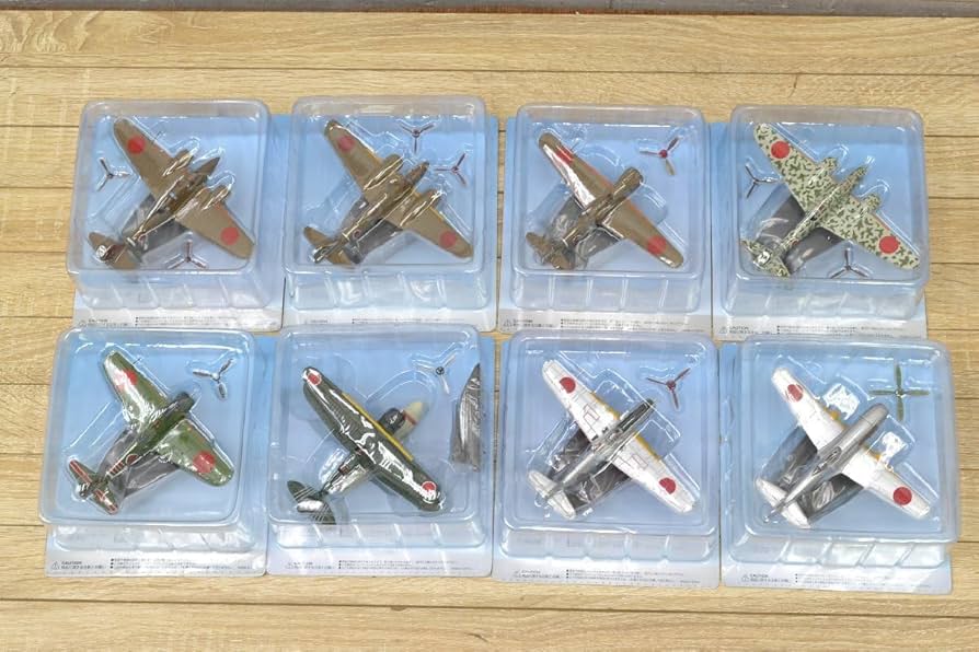 Amazon.co.jp: k750 アシェット hachette 日本陸海軍機大百科 戦闘機 8