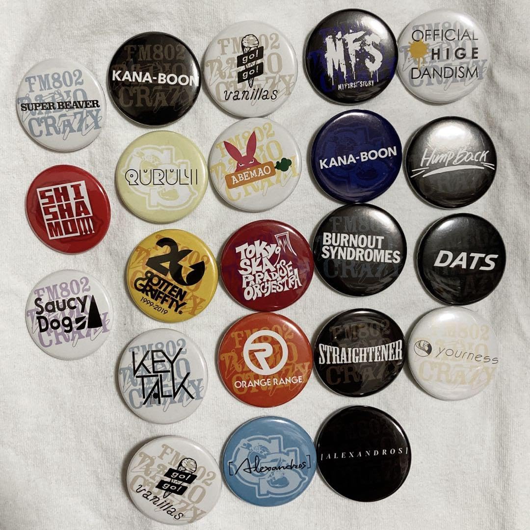 Amazon | RADIO CRAZY レディクレ 缶バッジ | バッジ | おもちゃ