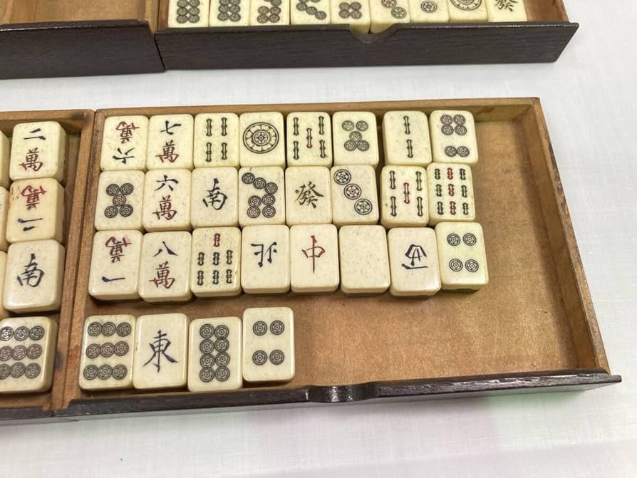 時代 骨製背竹牌 麻雀牌 欠牌無し 花牌 季節牌 草木牌 旧式点棒 古点棒