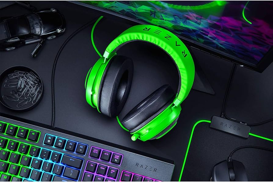 Amazon.co.jp: Razer Kraken Green ゲーミングヘッドセット アナログ