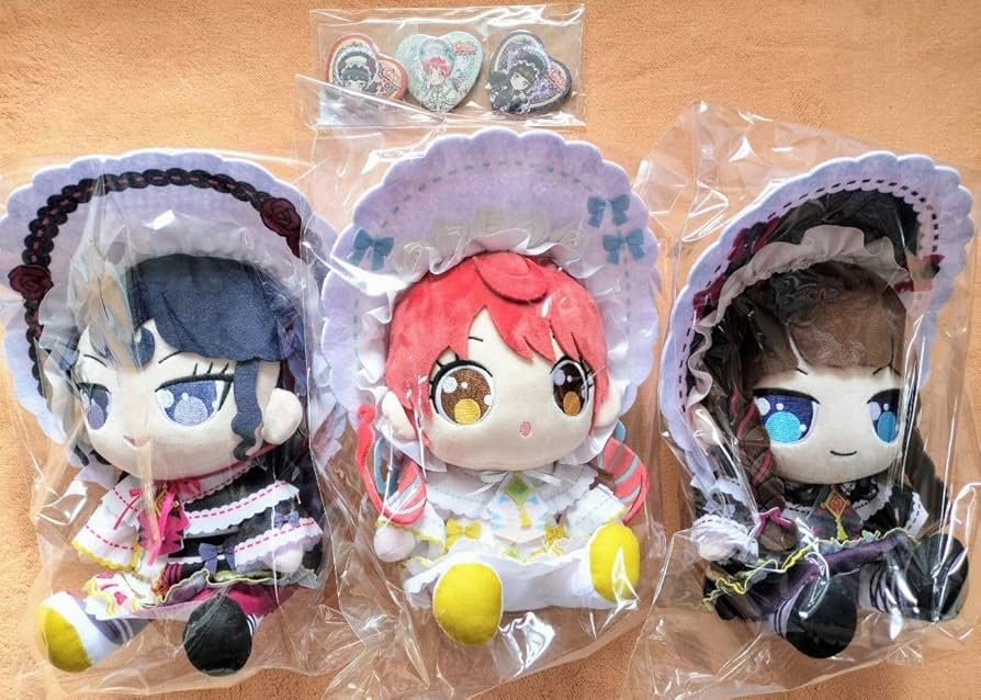 Amazon | ガァルマゲドン おすわりぬいぐるみ ハート缶バッジ 3種