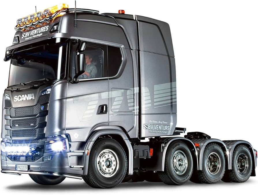 Amazon.co.jp: タミヤ(TAMIYA) 1/14 電動RCビッグトラックシリーズ No