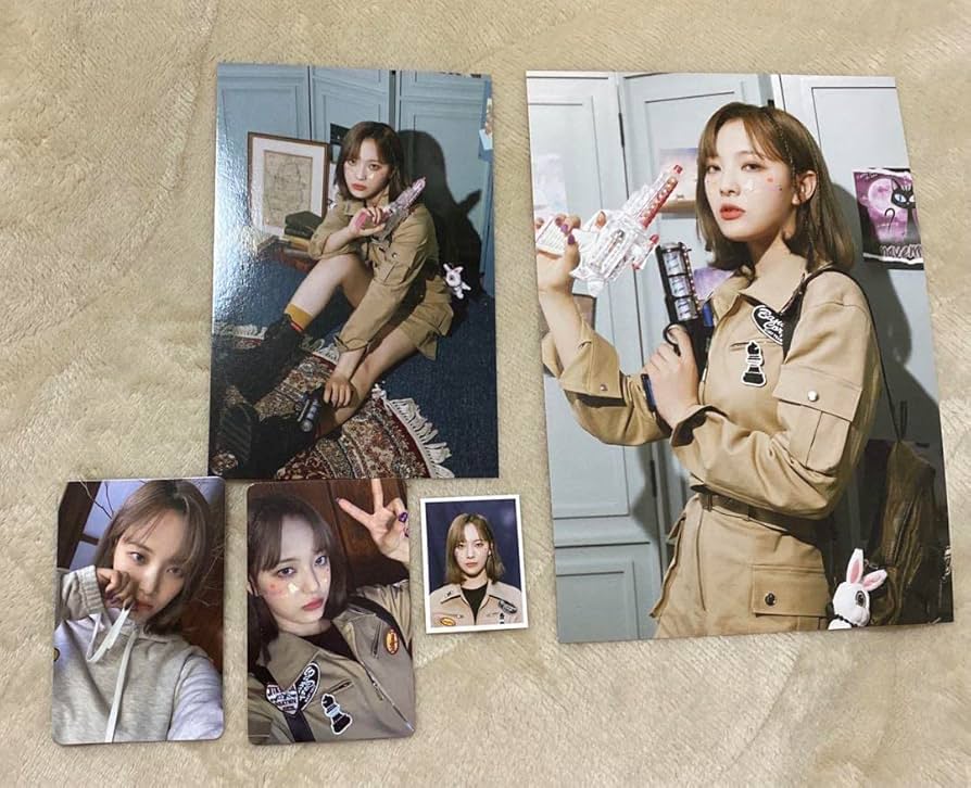 Amazon.co.jp: billlie シーグリ トレカ スア ムンスア セット : おもちゃ