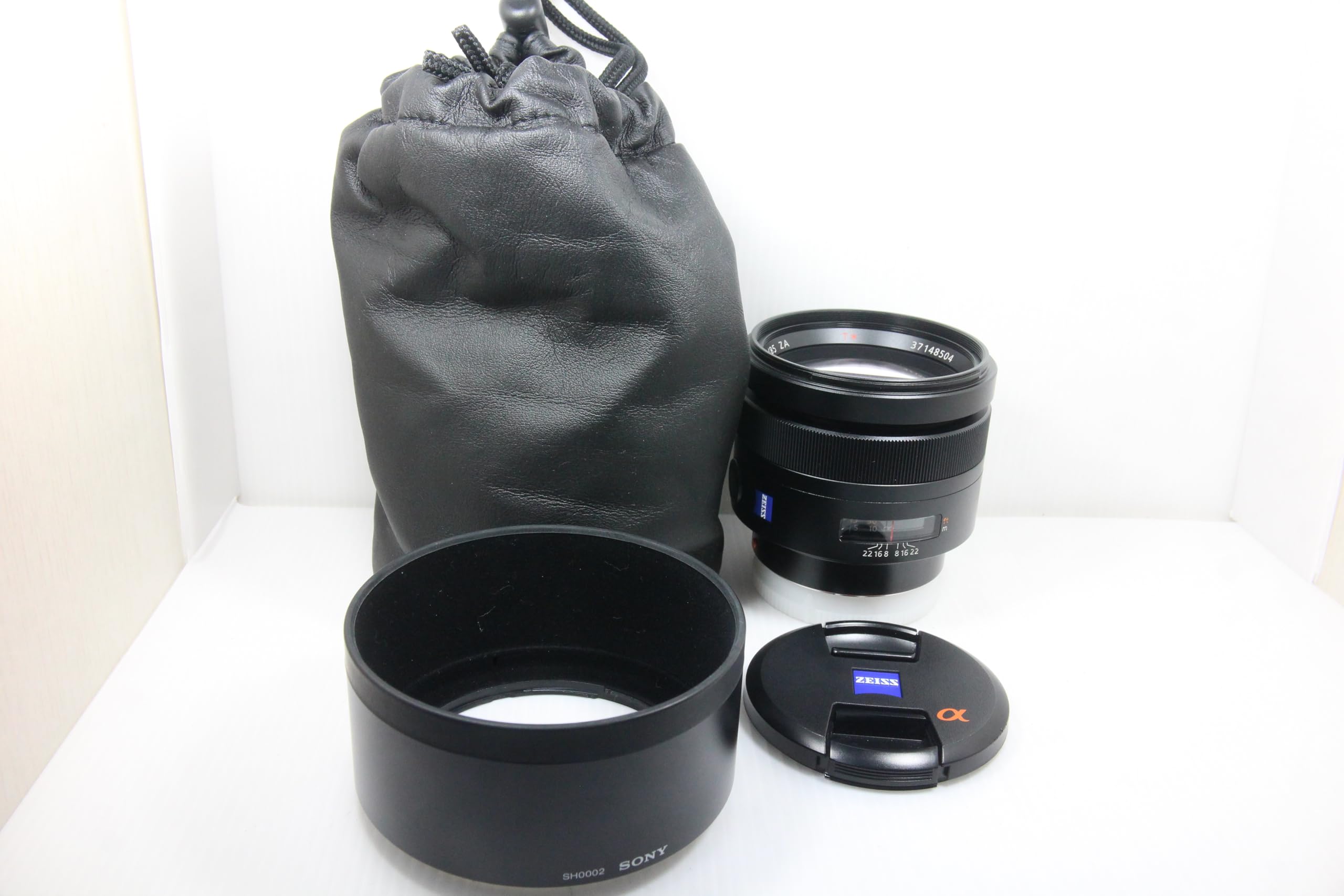 Amazon.com : SONY Planar T * 85mm F1.4 ZA SAL85F14Z