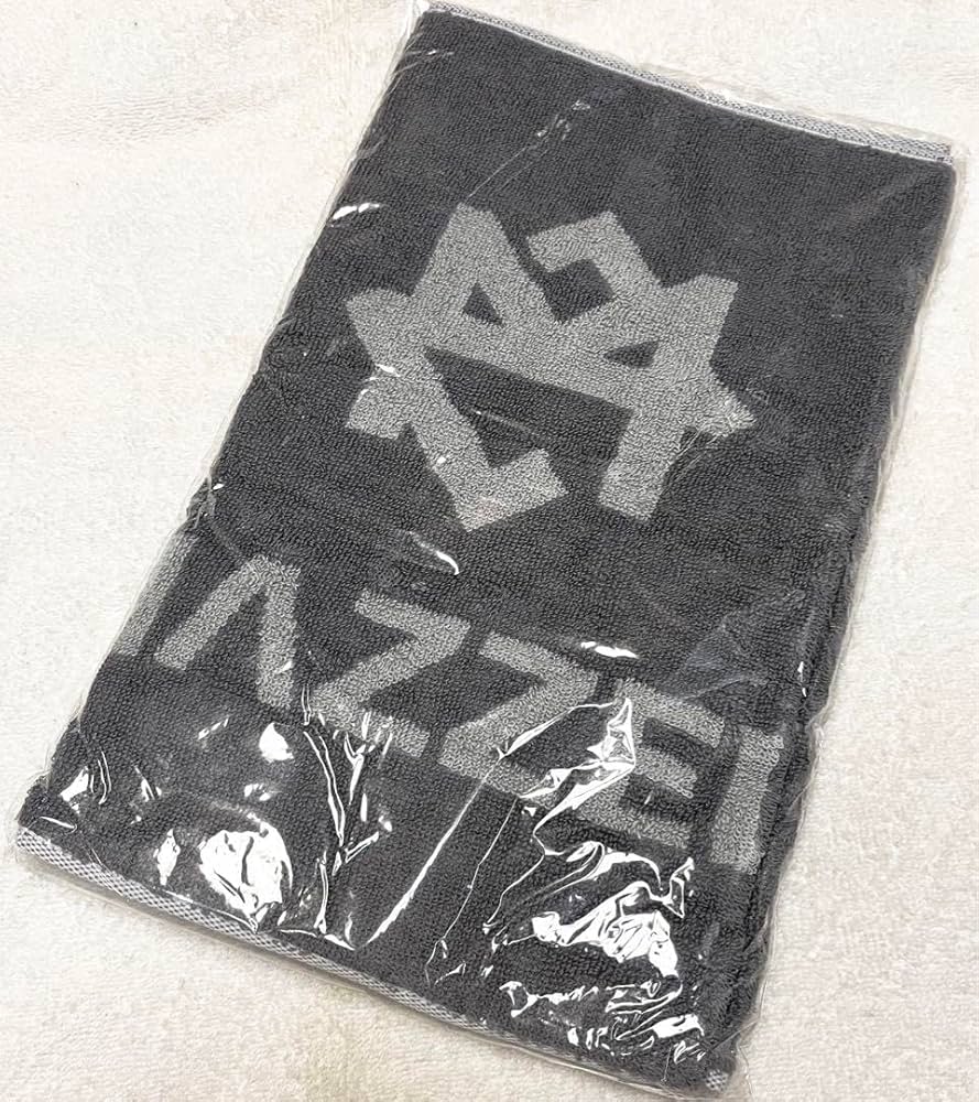 Amazon.co.jp: MAZZEL ロゴ フェイスタオル 品 プレデビュー記念