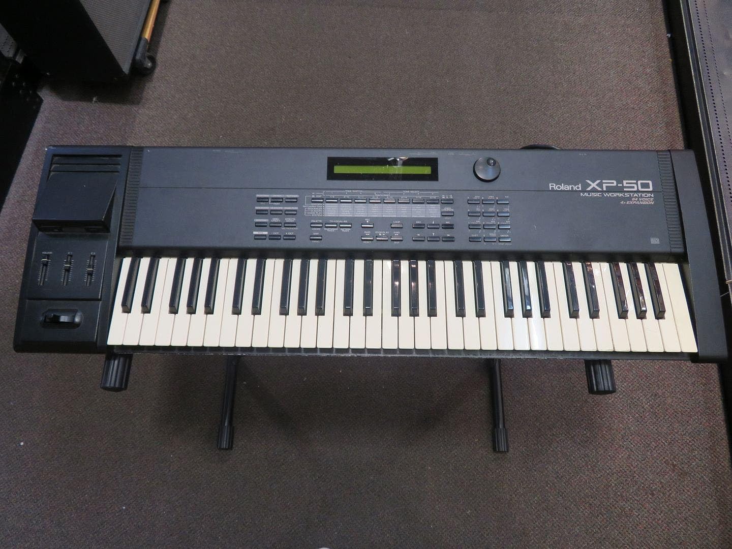 Amazon | ROLAND XP-50 WORKSTATION XP50 SYNTHESIZER KEYBOARD