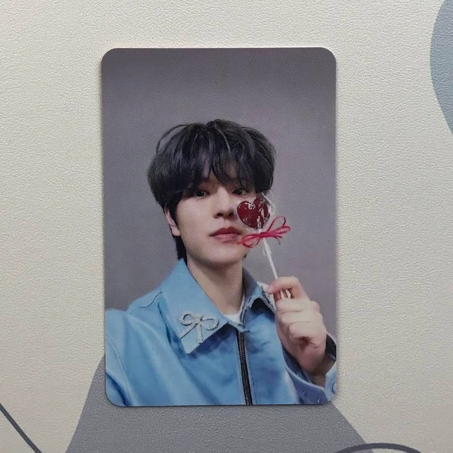 Amazon.co.jp: Stray Kids 樂-STAR スキズ スミン 1枚 スンミントレカ