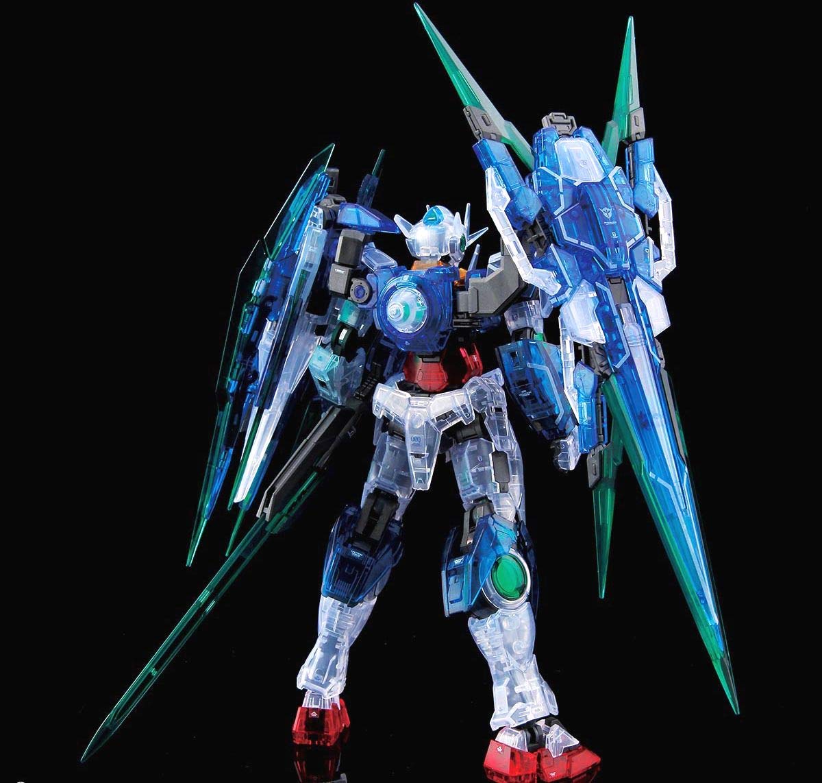 Amazon.com: Bandai Gundam Base Limited 00 Qan[T] Full Saber Clear