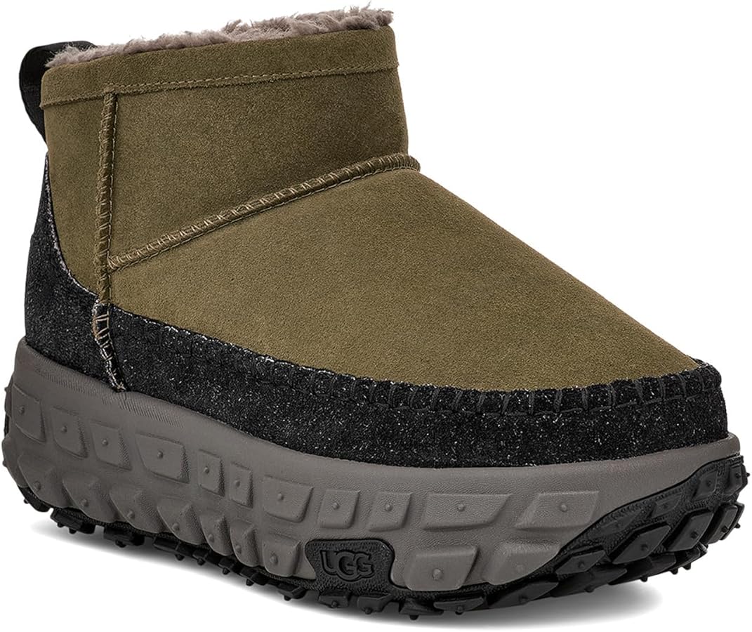 Amazon.com | UGG Men's Venture Daze Ultra Mini Boot, Burnt Olive