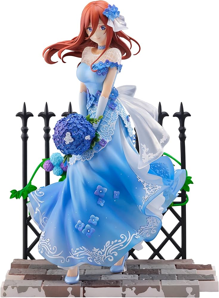 Amazon.co.jp: SHIBUYA SCRAMBLE FIGURE 映画「五等分の花嫁」中野 三