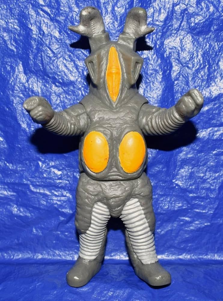 Amazon.co.jp: ウルトラ怪獣500 ガシャポン ゼットン2代目 ソフビ