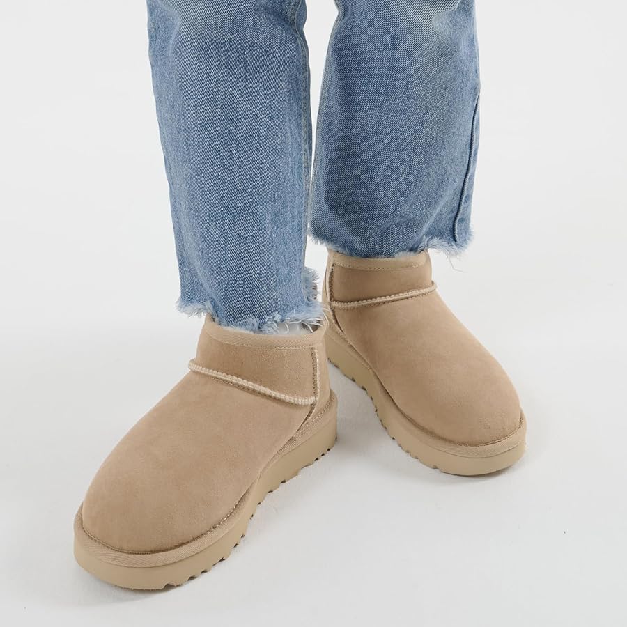 Amazon.co.jp: [アグ] CLASSIC ULTRA MINI ムートンブーツ 1116109