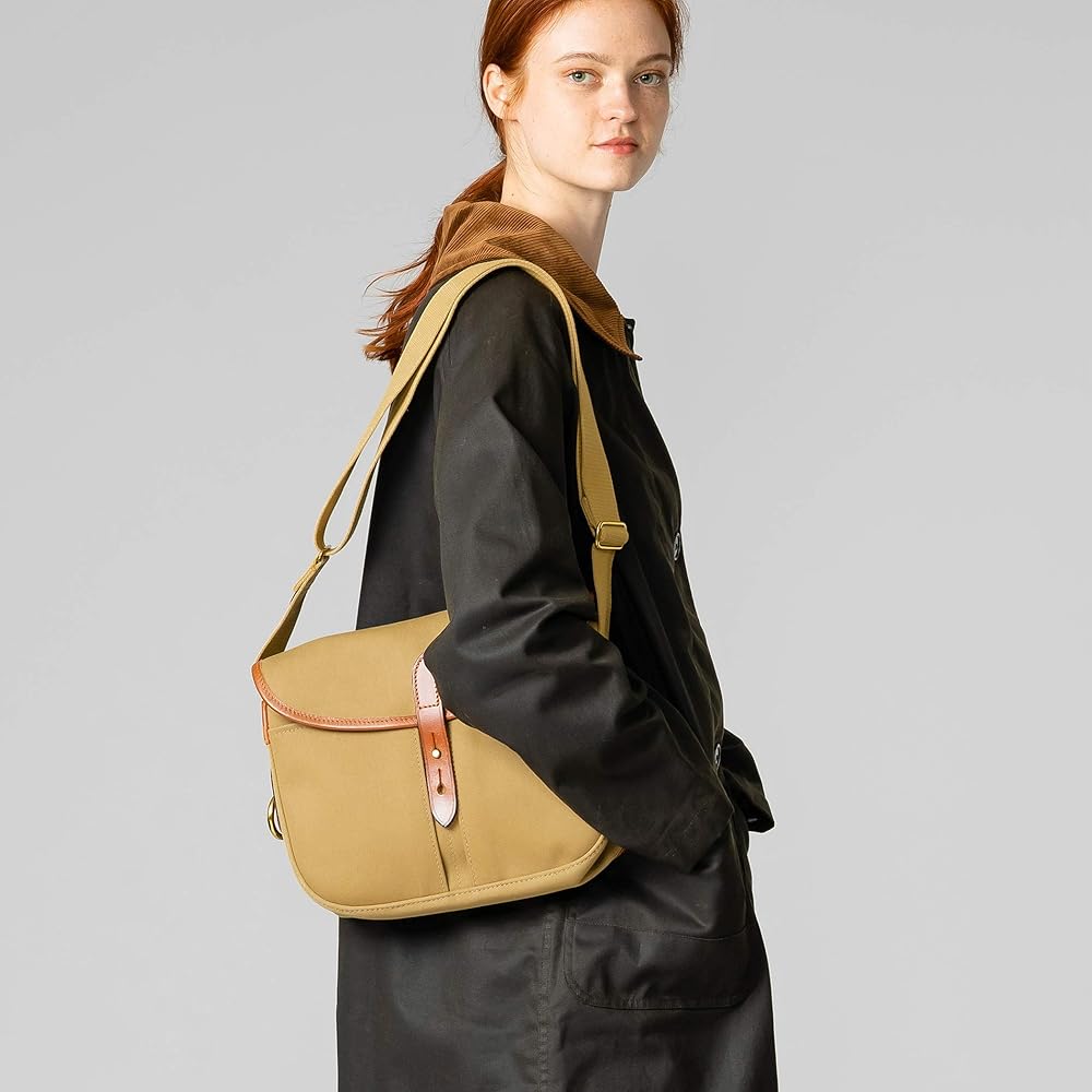 Amazon | [ブレディ] Brady ショルダーバッグ 斜めがけ 軽量 STOUR