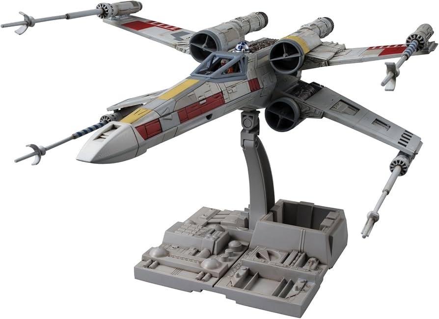 Amazon.com: STAR WARS Bandai Hobby Star Wars 1/72 X-Wing Star