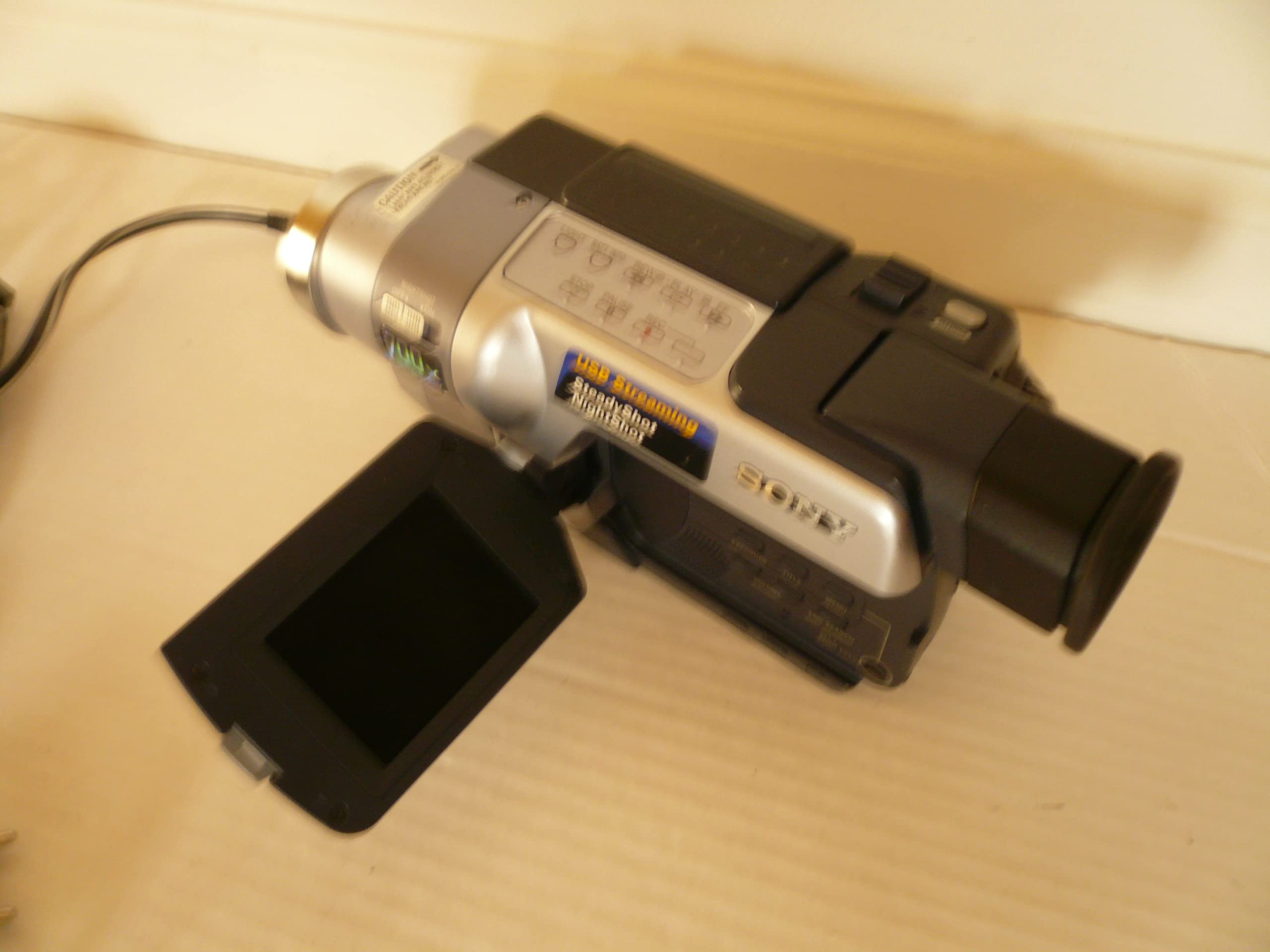 Amazon.com : Sony Handycam DCR-TRV250 Studio - Camcorder - 540