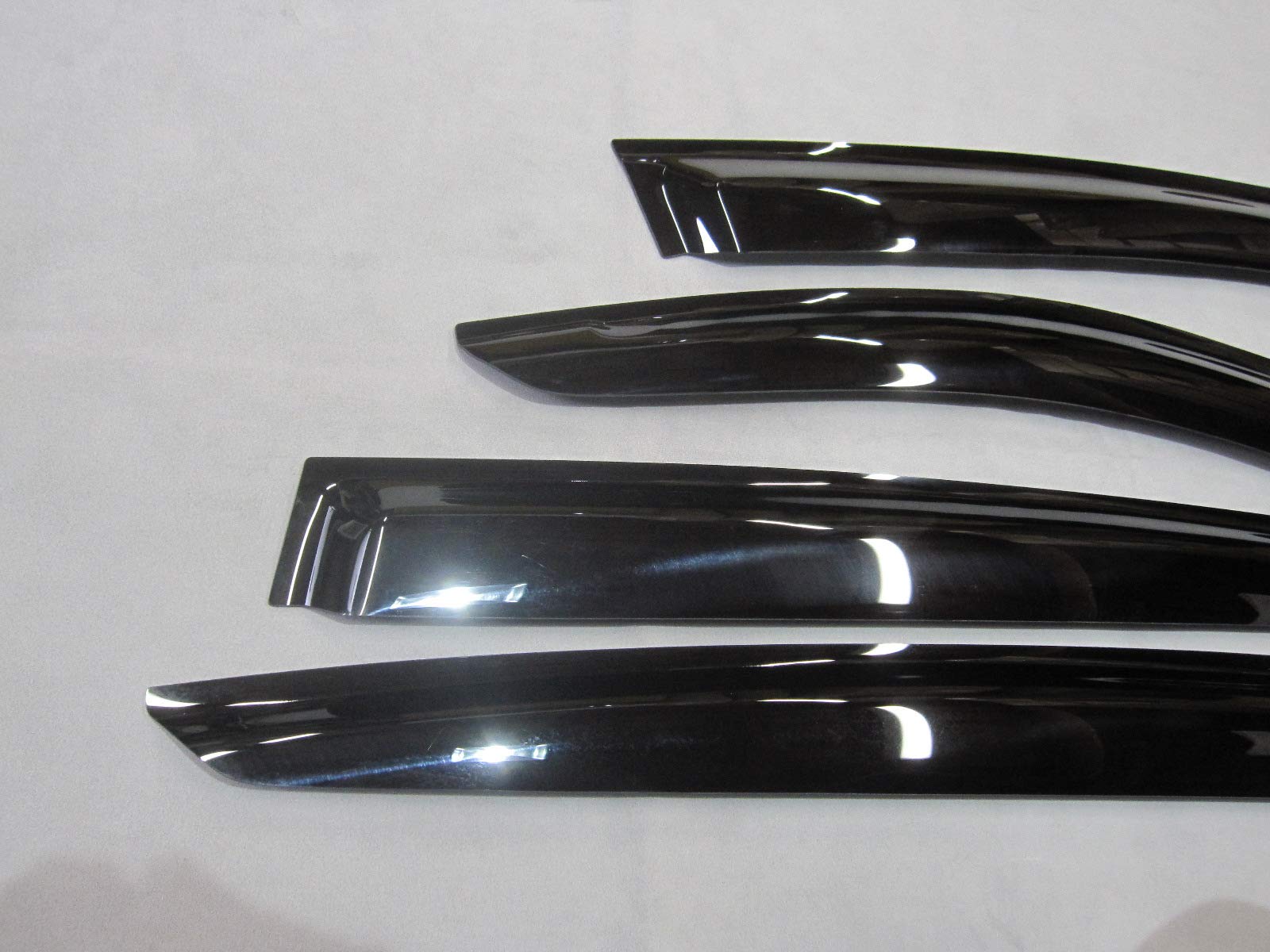 Amazon | BMW 1シリーズ F20系 5ドア サイド ドアバイザー 116i 120i