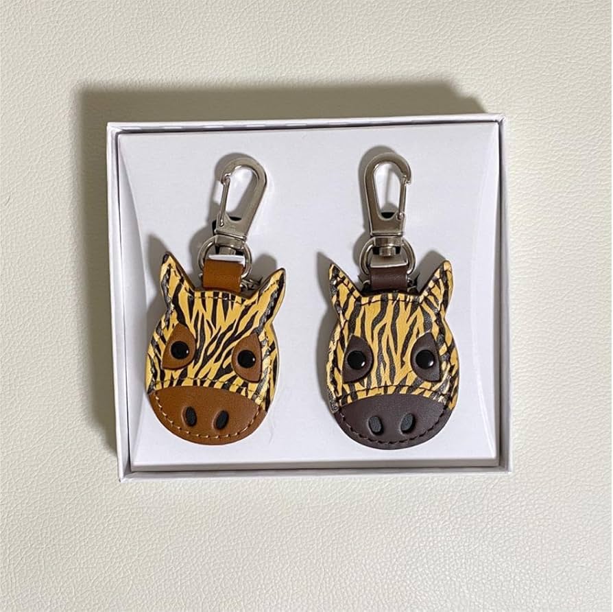 Amazon | ソメスサドル 馬 メンコ キーホルダー 寅 | めんこ | おもちゃ