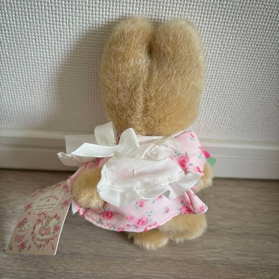 Amazon.co.jp: マロンクリーム カップケーキ マスコット ぬいぐるみ