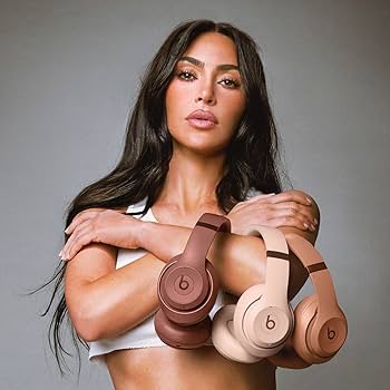 Amazon.co.jp: Beats Studio Pro x Kim Kardashian - Bluetooth ノイズ