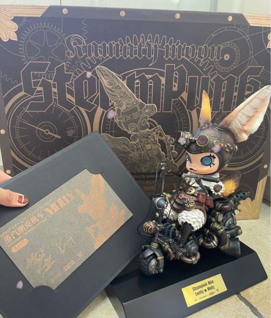 デザイナーズトイ鎌田光司Molly2.0バニーガールの機関車トレトイフィギュア