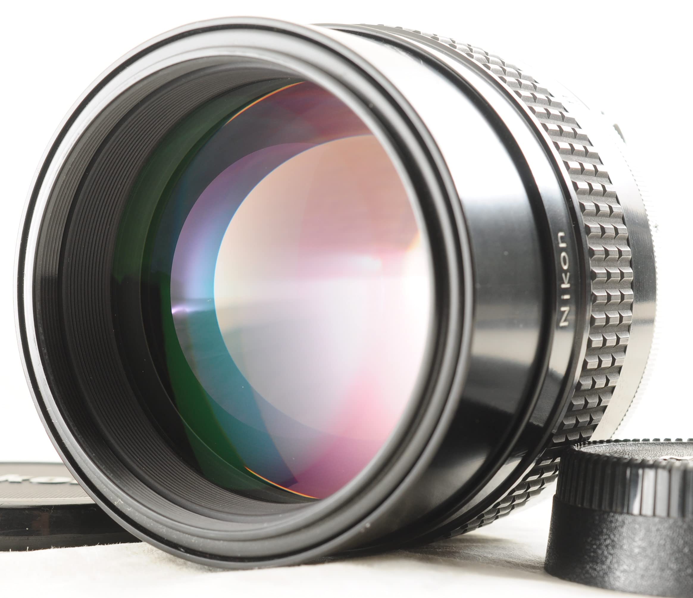 Amazon.co.jp: Nikon ニコン Ai-S NIKKOR 105mm F1.8 : 家電＆カメラ