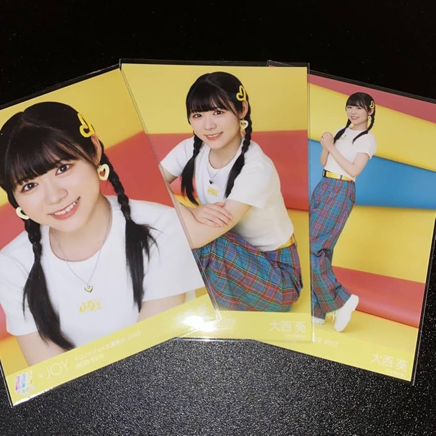 Amazon.co.jp: ニアジョイ 生写真 ≒JOY ニアリーイコールジョイ 3種