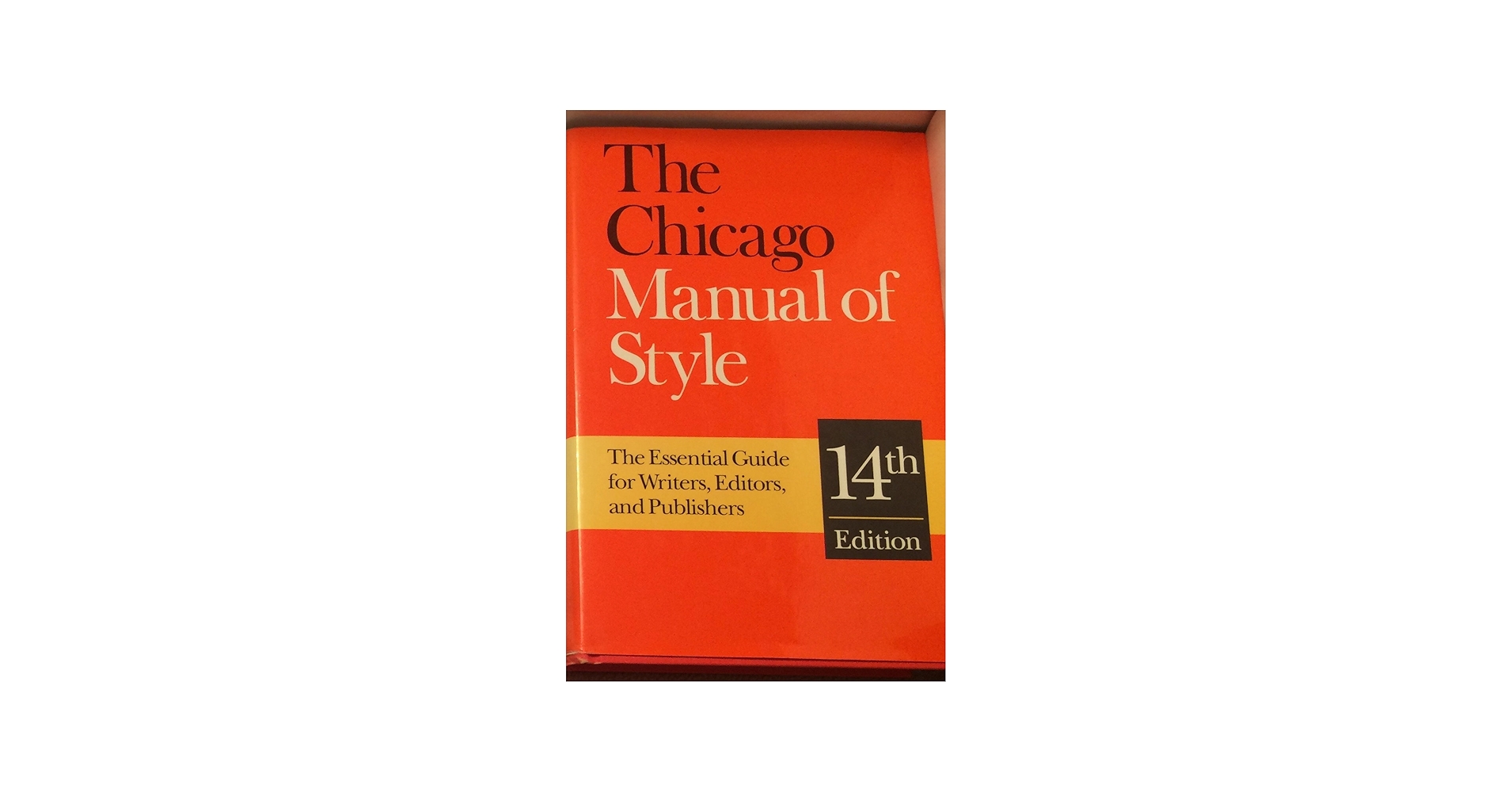 Amazon.com: The Chicago Manual of Style: The Essential Guide for