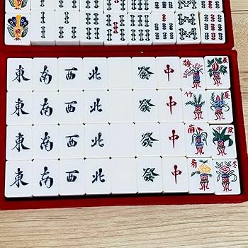 Amazon | 激麻王印 高級麻雀牌 背竹牌 鳳凰 5枚羽一索 高級ケース