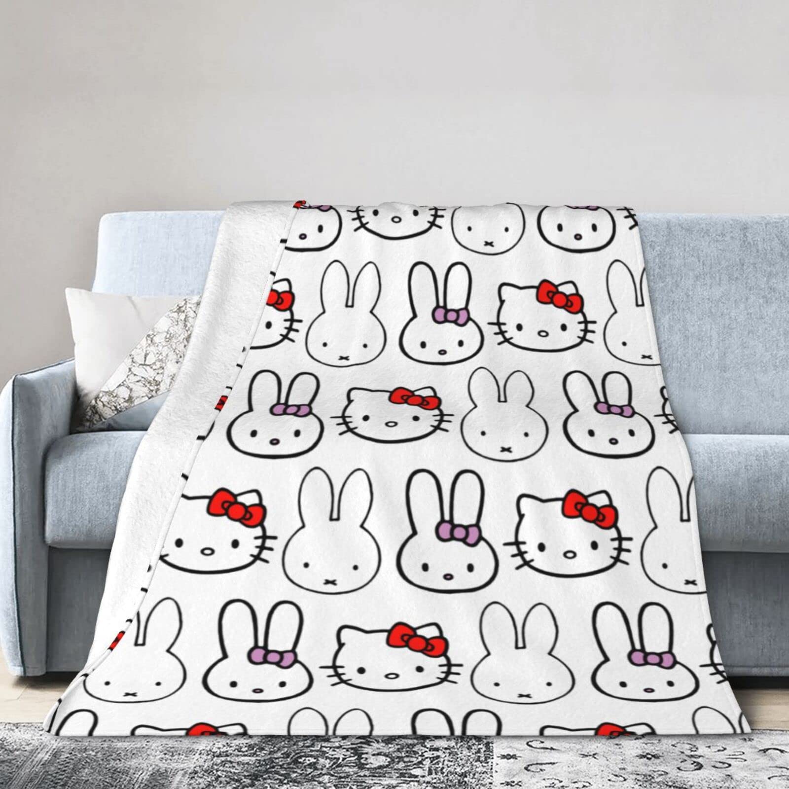 Amazon｜毛布 ハローキティ セミダブル 大判 冬用 ブランケット 春夏用